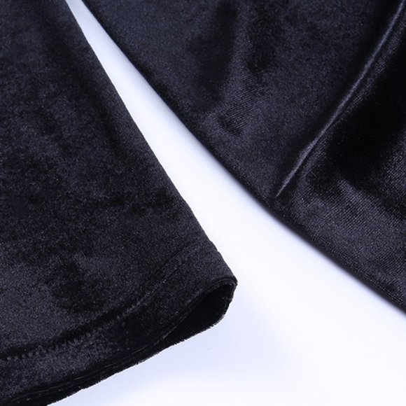 Velvet Vixen - Picture 7 of 8